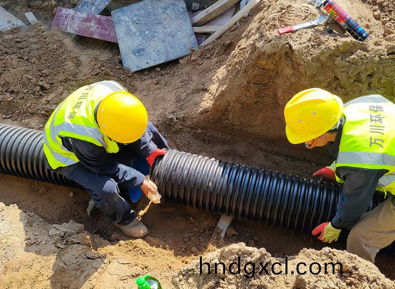 “五一”假(jia)期不停(ting)工 堅守一線(xian)保工期 緻敬一線(xian)工(gong)作者